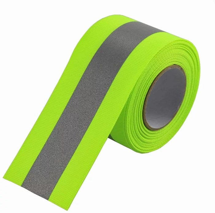 Retro reflective trim is recommended on all high visibility clothing